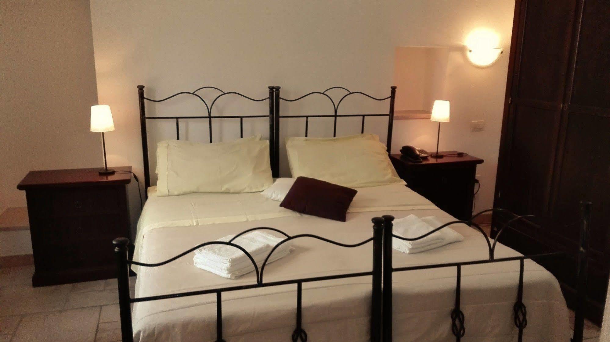 Noi Aparthotels & Trulli อัลเบโรเบลโล ภายนอก รูปภาพ